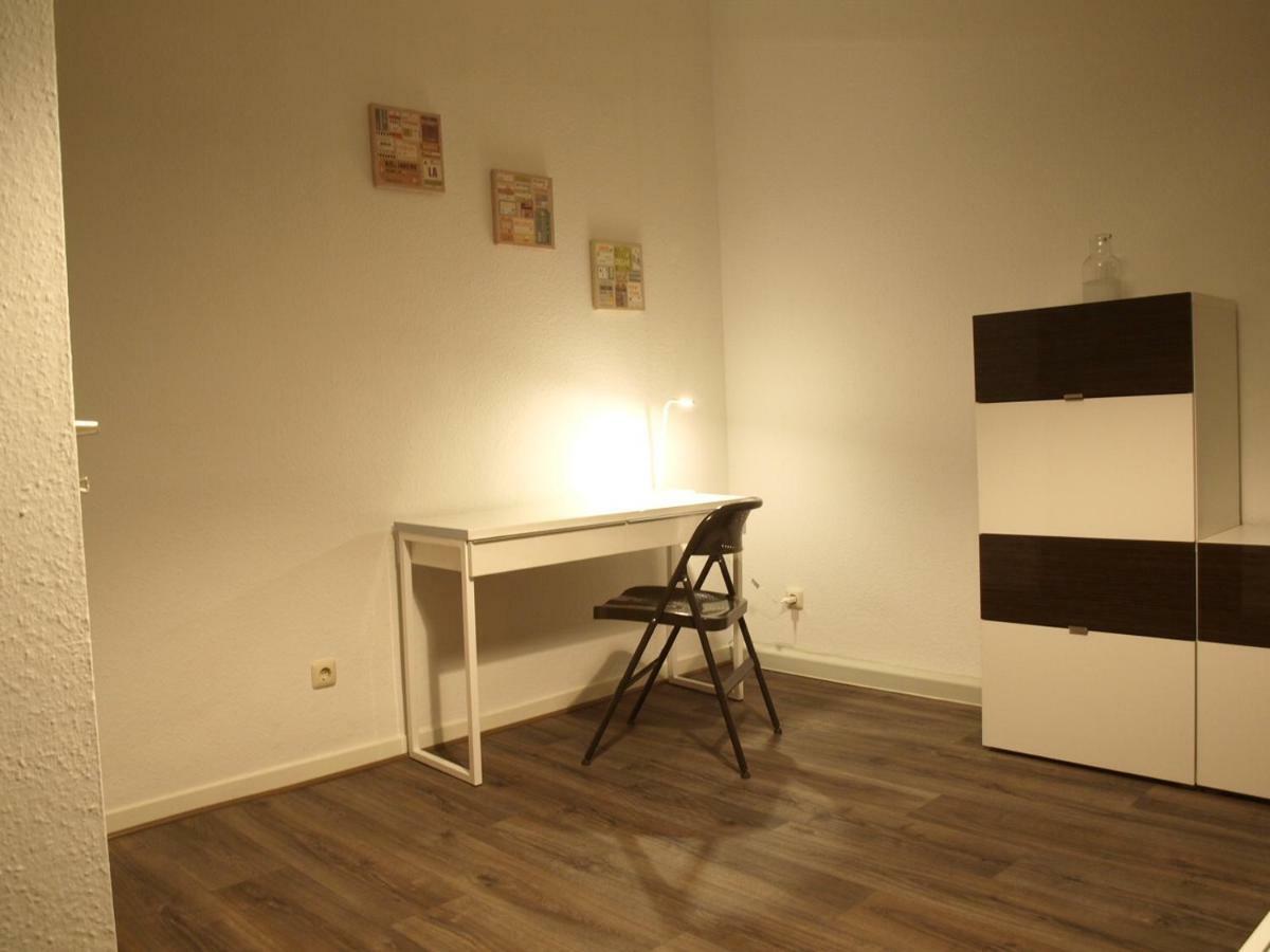 Appartment Grau Im Gruenen Monchengladbach Luaran gambar