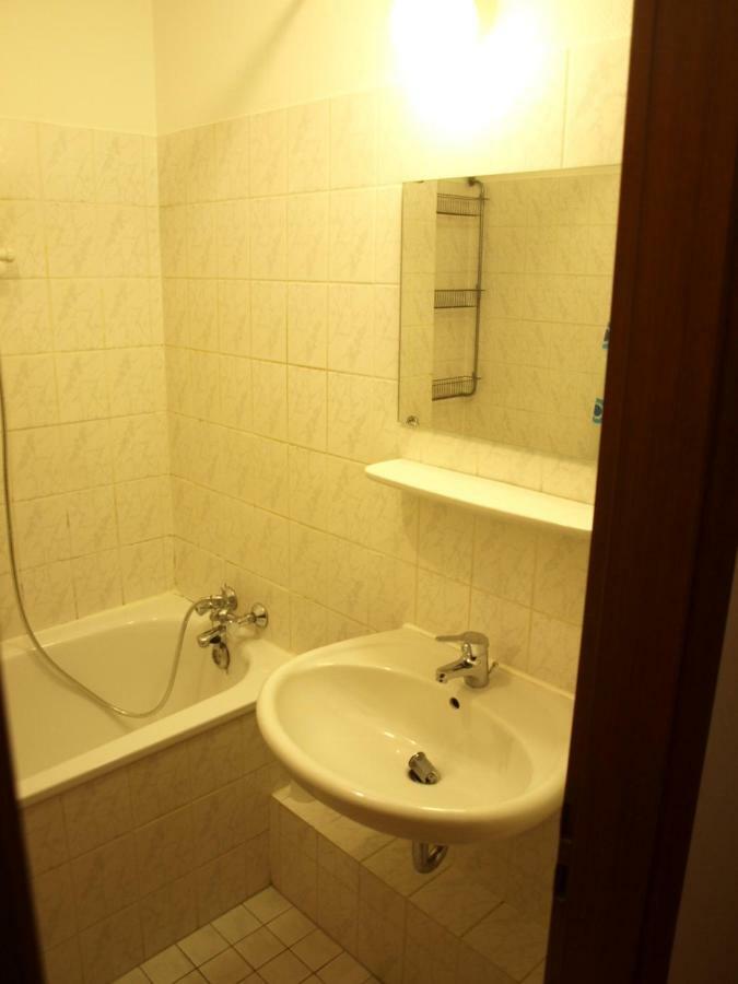 Appartment Grau Im Gruenen Monchengladbach Luaran gambar